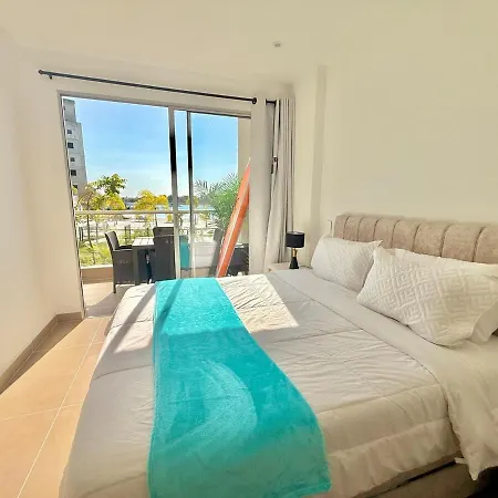 Kristal Lagoon View * Cartagena