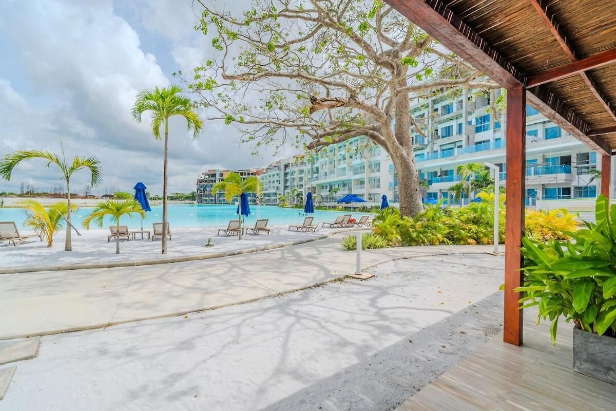 Kristal Lagoon View Cartagena