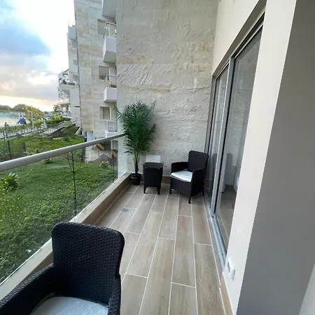 Kristal Lagoon View Apartamento *