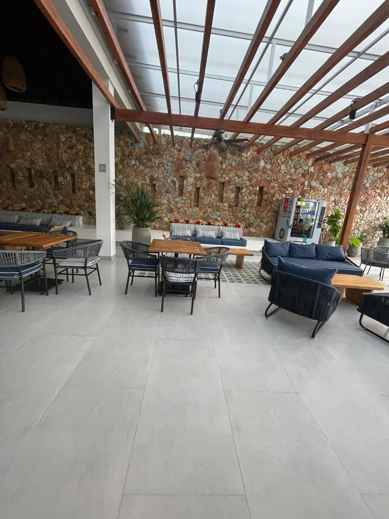 Kristal Lagoon View Apartamento *